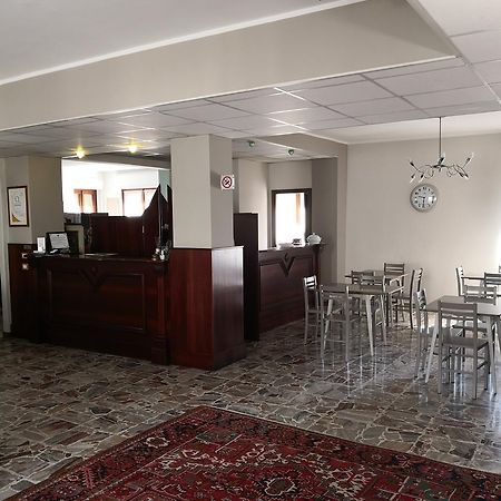 Hotel Doc Canelli Luaran gambar