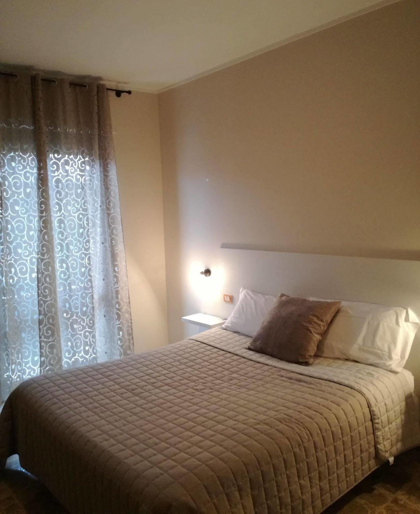 Hotel Doc Canelli Luaran gambar