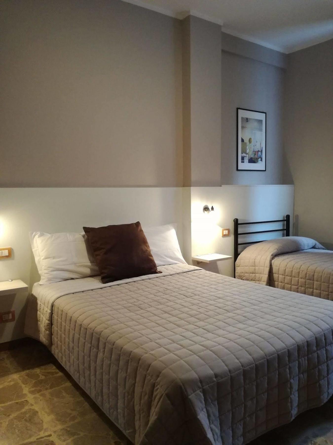 Hotel Doc Canelli Luaran gambar