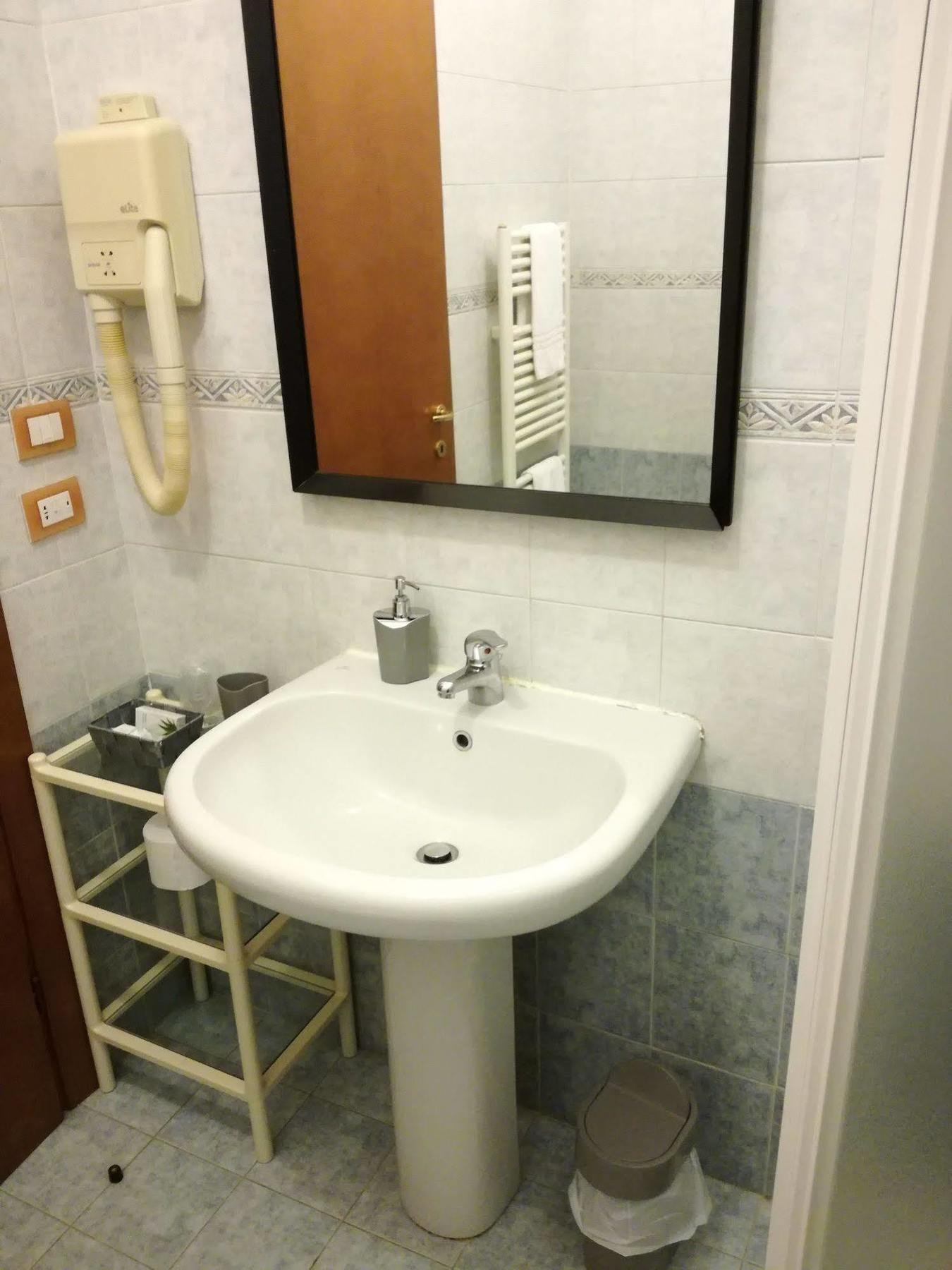 Hotel Doc Canelli Luaran gambar